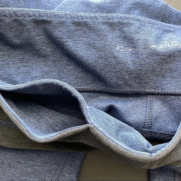 Outdoor Voices Two Tone TechSweat Kneecap Leggings - Picture 8 of 11